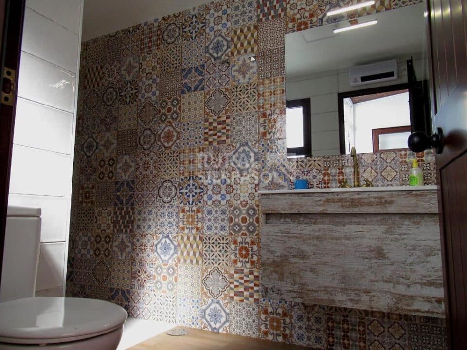 Auténtica Casa Serrana en Cuevas del Becerro con chimenea, aire acondicionado y calefacción - Imagen 12