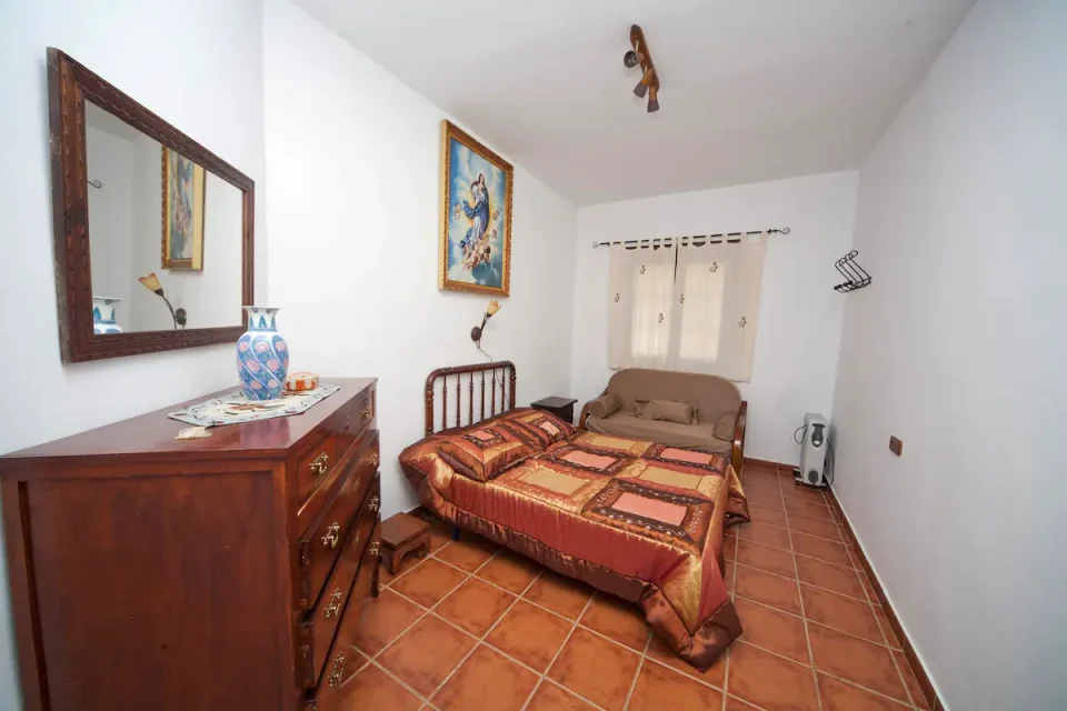 Casa Rural en Jubrique con chimenea, barbacoa y piscina - Imagen 35