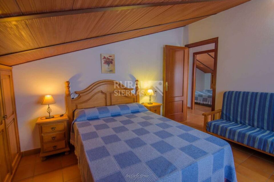 Casa Rural en Ronda, con piscina vallada, barbacoa, aire acondicionado - Imagen 12