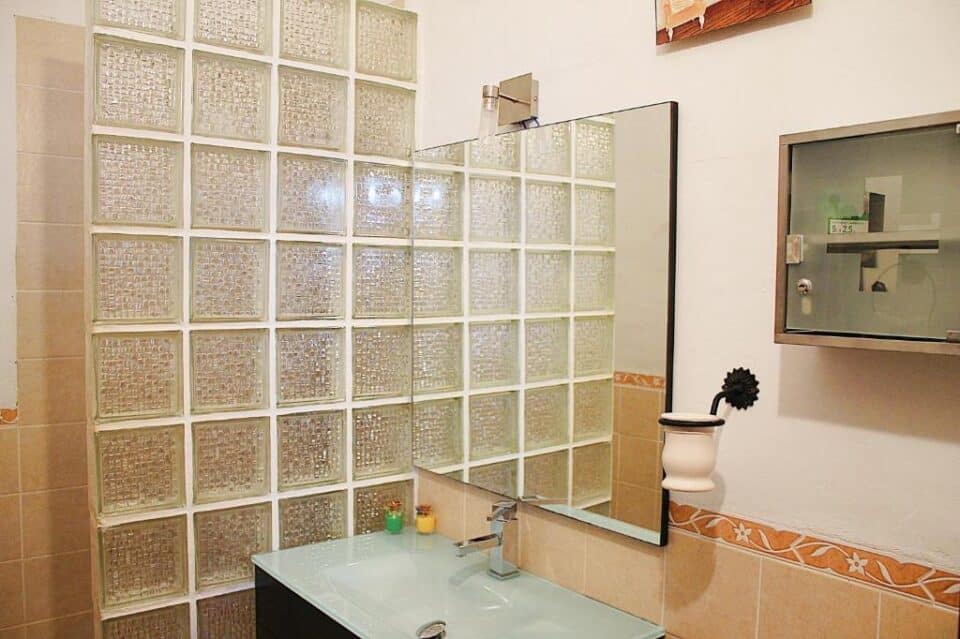 Acogedor Apartamento Rural en Júzcar con calefacción - Imagen 9