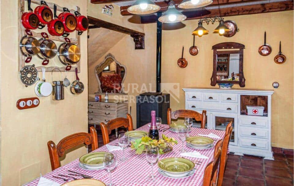Casa Rural en Arenas del Rey, con piscina y barbacoa - Imagen 12