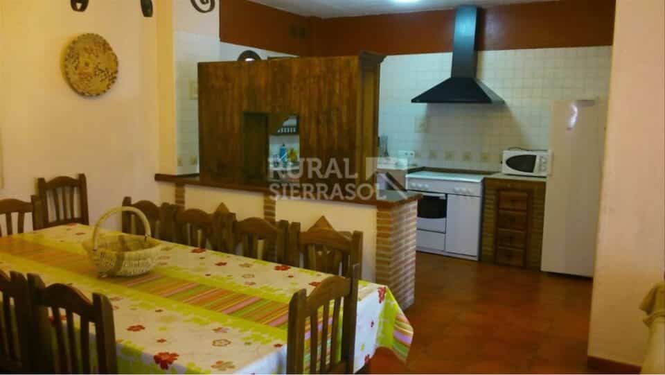 Preciosa Casa Rural en Benaoján con piscina, barbacoa y chimenea - Imagen 13