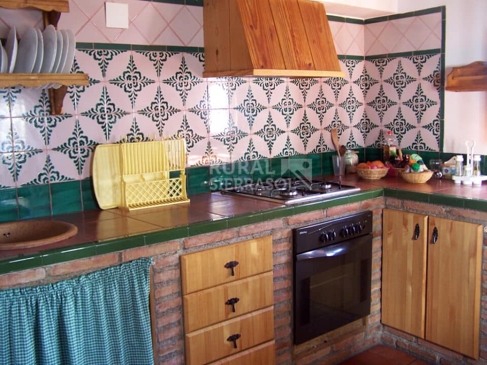 Acogedora Casa Rural en Niguelas, con chimenea, calefacción y wifi - Imagen 13
