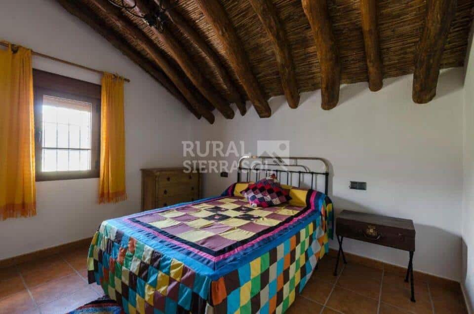 Habitación con cama doble de Casa rural en Periana (Málaga)-3307