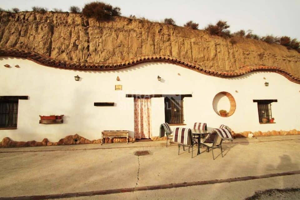 Maravillosa Casa Cueva en Fonelas, con chimenea y calefacción central - Imagen 13
