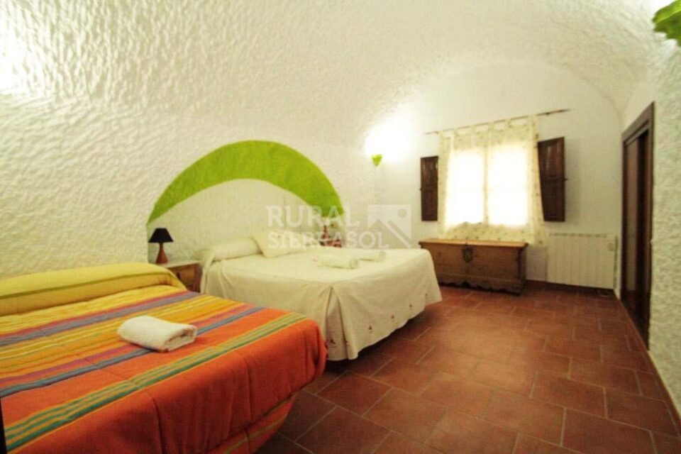 Maravillosa Casa Cueva en Fonelas, con chimenea y calefacción central - Imagen 17
