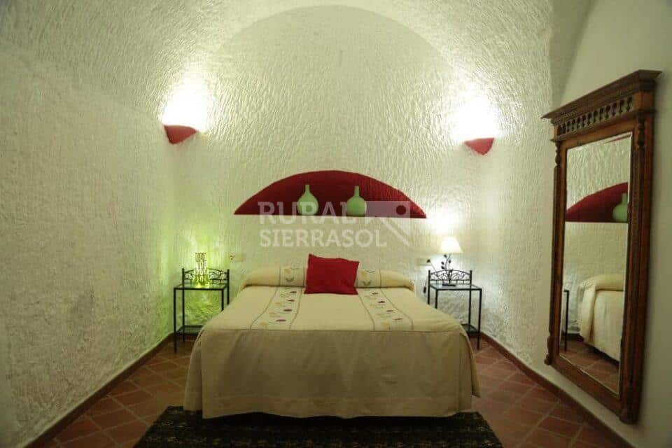 Acogedora Casa Cueva en Fonelas, con piscina, barbacoa y wi-fi - Imagen 14