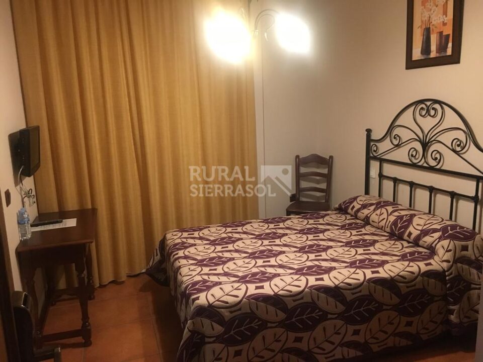 Acogedor Hotel Rural junto al Parque Natural de Los Montes de Málaga - Imagen 16