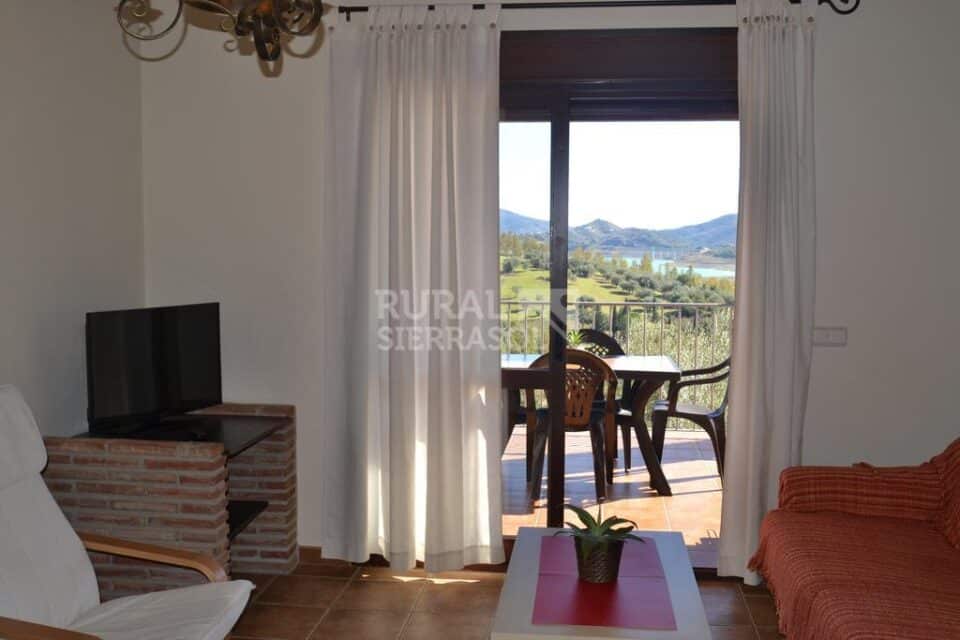 Conjunto de siete Casas Rurales junto al Lago de La Viñuela - Imagen 16