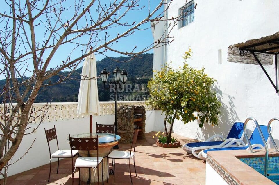 Preciosa Casa Rural en Algatocín, con Piscina, aire acondicionado y barbacoa - Imagen 21