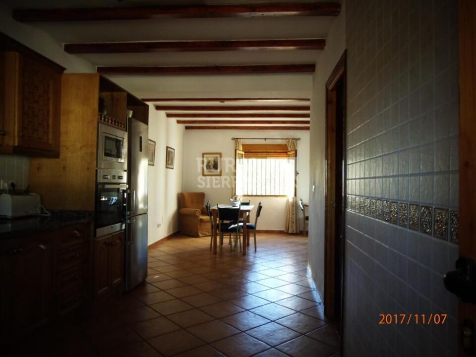 Casa Rural junto al Pantano de Bermejales, con piscina y barbacoa - Imagen 17