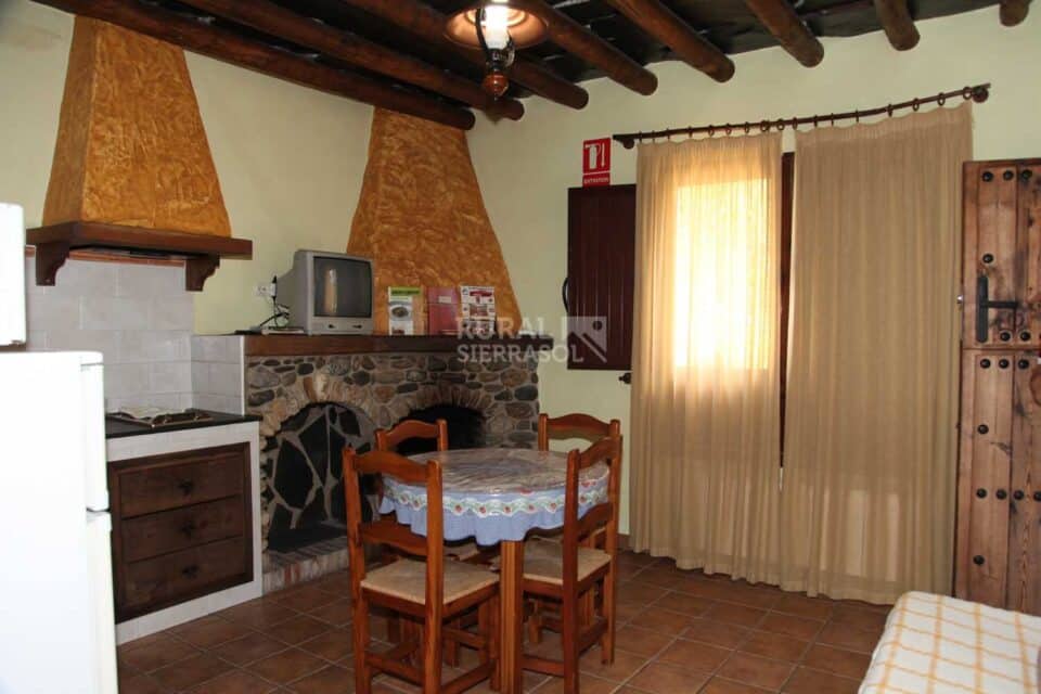 Encantador Alojamiento Rural en Bérchules, con Spa, aire acondicionado y wi-fi - Imagen 17