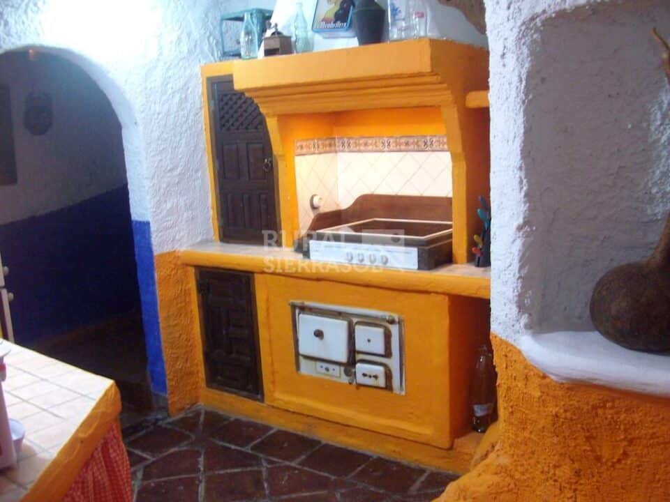 Acogedora Casa Cueva en Loja, con piscina e hidromasaje exterior - Imagen 37