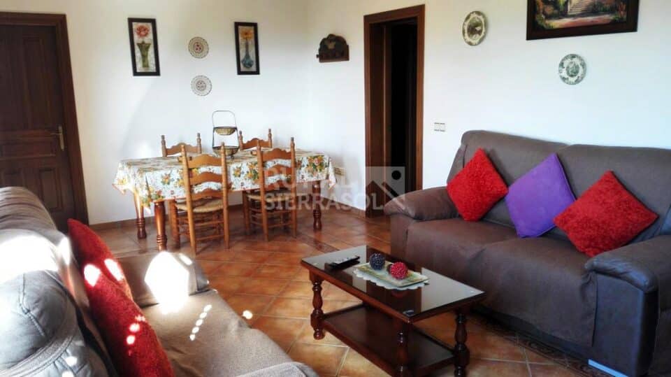 Preciosa Casa Rural en El chorro, con chimenea, piscina y barbacoa - Imagen 9