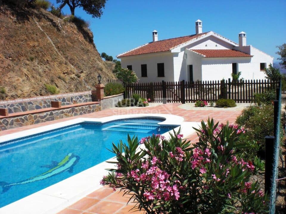Preciosa Casa Rural en El chorro, con chimenea, piscina y barbacoa - Imagen 21