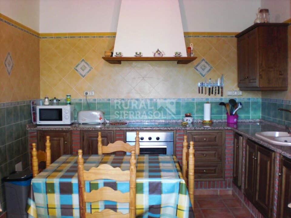 Preciosa Casa Rural en El chorro, con chimenea, piscina y barbacoa - Imagen 32