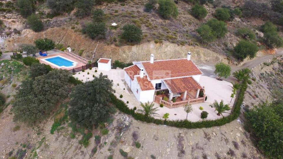 Preciosa Casa Rural en El chorro, con chimenea, piscina y barbacoa - Imagen 52