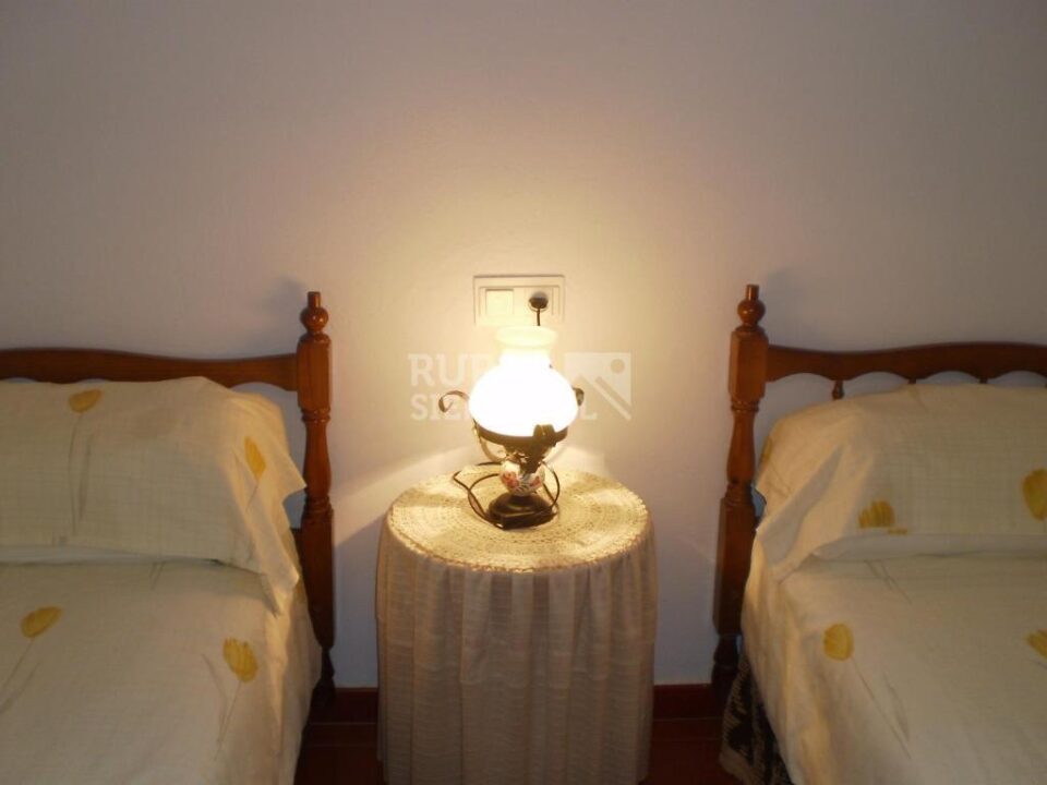 Acogedora Casa Rural en Los Romanes, con aire acondicionado y wi-fi - Imagen 18