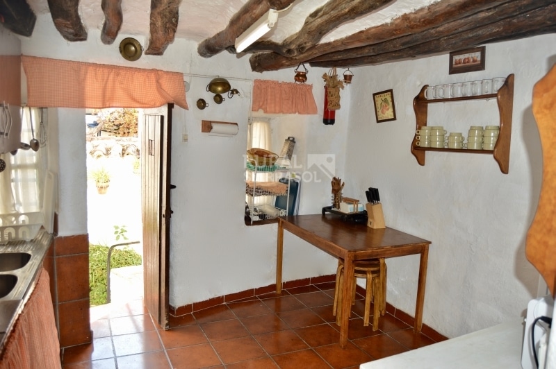 Cocina de Casa rural en Alfarnatejo (Málaga)-1100