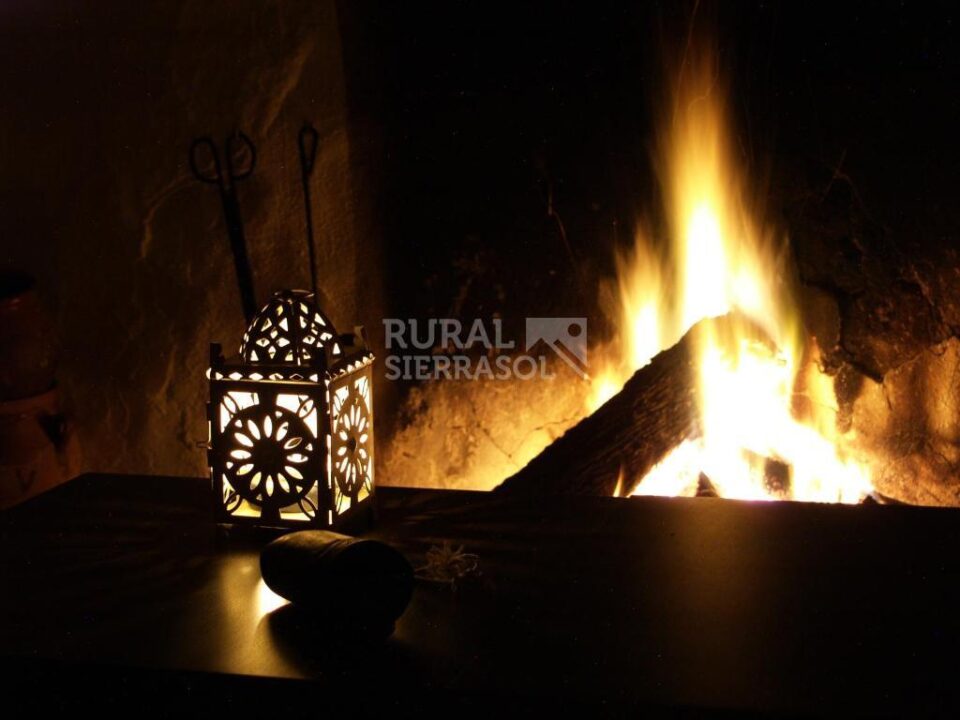 Casa Rural en Casabermeja con chimenea y barbacoa - Imagen 19