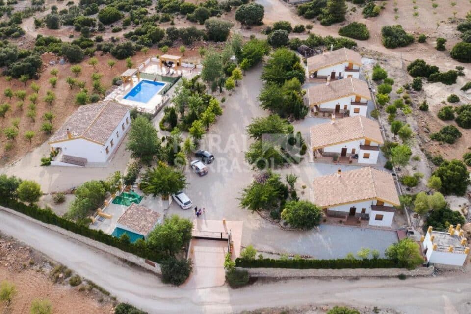 Amplia Vivienda Rural en Castril de la Peña, con piscina, chimenea y barbacoa - Imagen 19