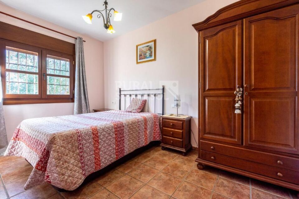 Casa Rural en Villanueva de la Concepción, con piscina, aire acondicionado y barbacoa - Imagen 19