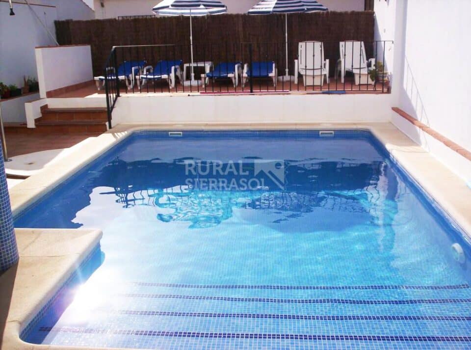 Apartamento Rural en Cortes de la Frontera, con piscina, aire acondicionado y wifi - Imagen 2