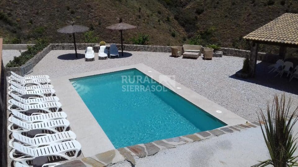 Impresionante Casa Rural en El Borge para grandes grupos - Imagen 2