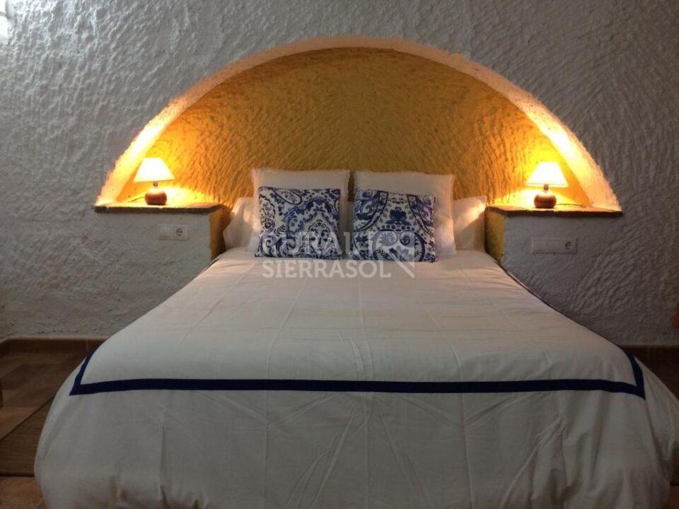 Acogedora Cueva en Guadix, con baños árabes - Imagen 2