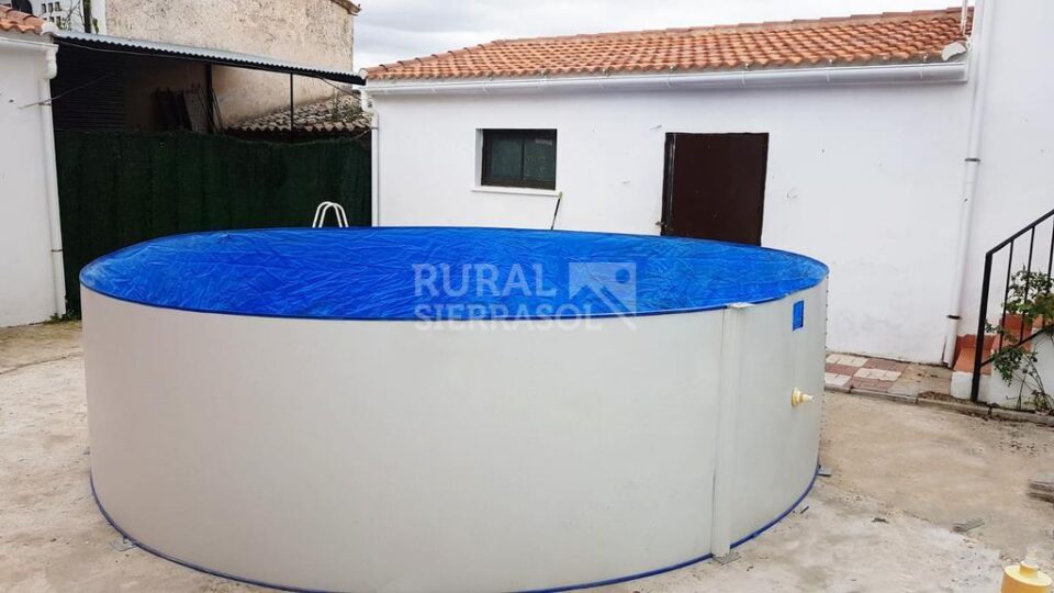 Acogedora Casa Rural en Los Montes Orientales de Granada - Imagen 2