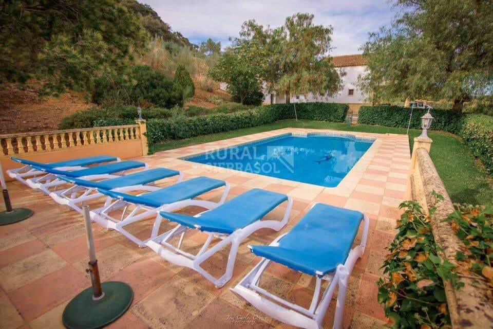 Casa Rural en Ronda, con piscina vallada, barbacoa, aire acondicionado - Imagen 2