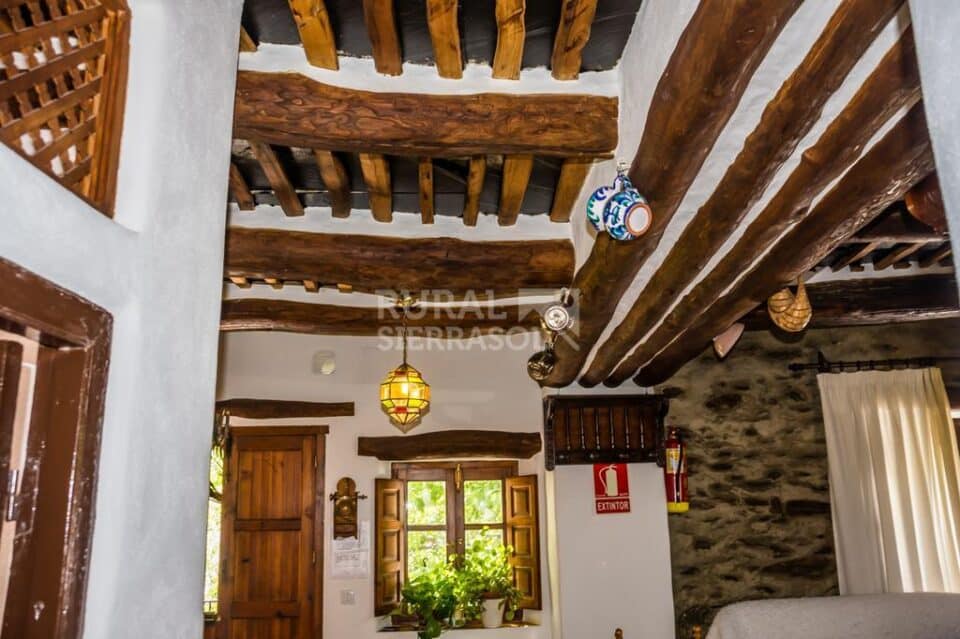 Centenaria Casa Rural en Bubión, con unas vistas impresionantes a la sierra - Imagen 17