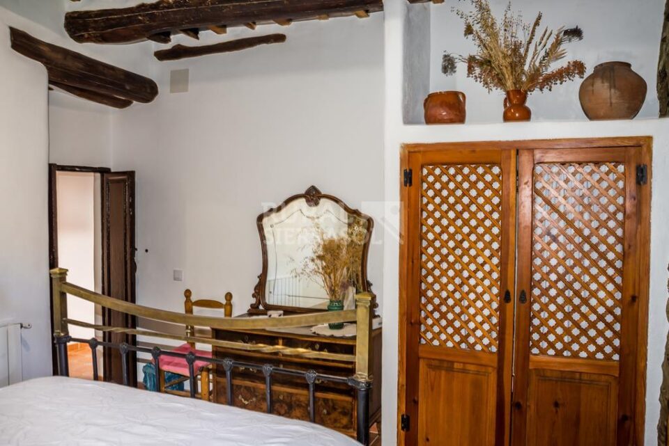 Centenaria Casa Rural en Bubión, con unas vistas impresionantes a la sierra - Imagen 18