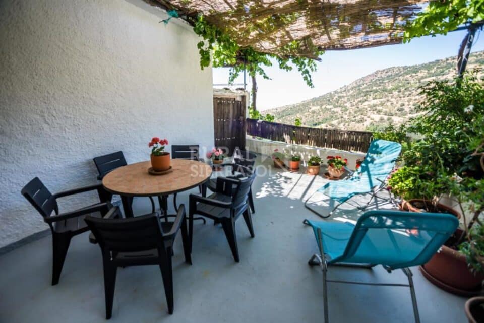 Centenaria Casa Rural en Bubión, con unas vistas impresionantes a la sierra - Imagen 29