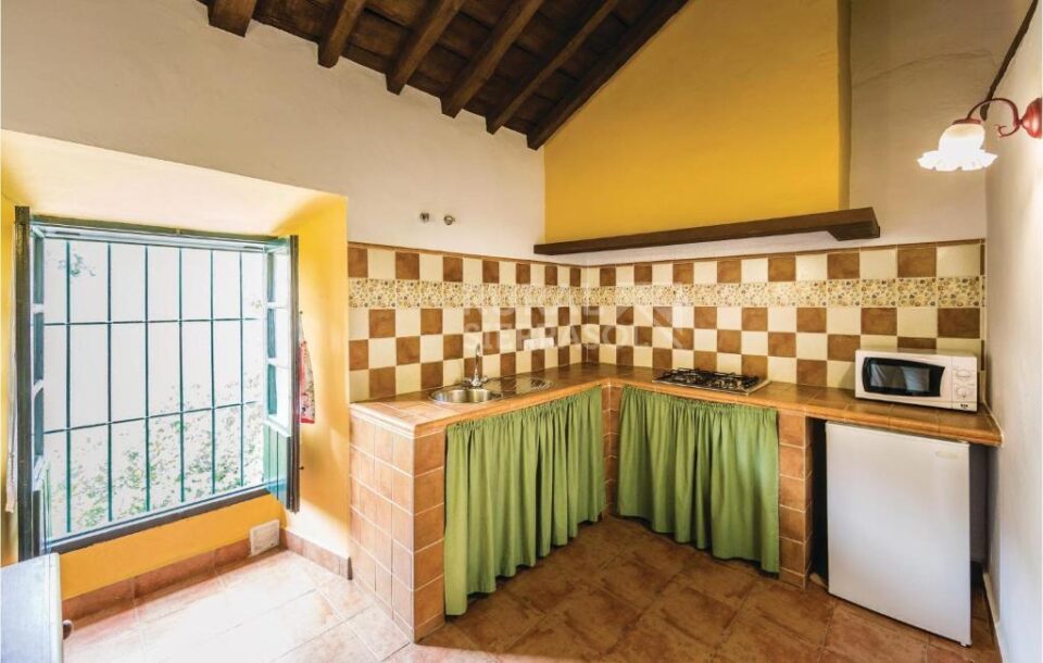 Cocina de Casa rural en Cuevas del Becerro (Málaga)-1091