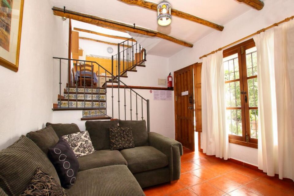 Preciosa Casa Rural con barbacoa y piscina en Montejaque - Imagen 34