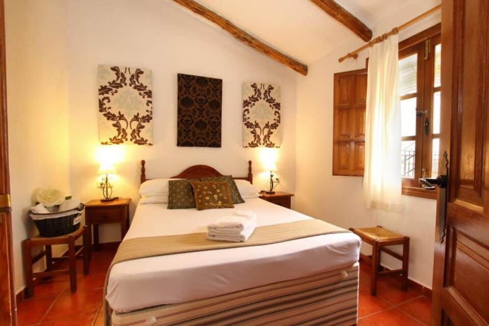 Preciosa Casa Rural con barbacoa y piscina en Montejaque - Imagen 36