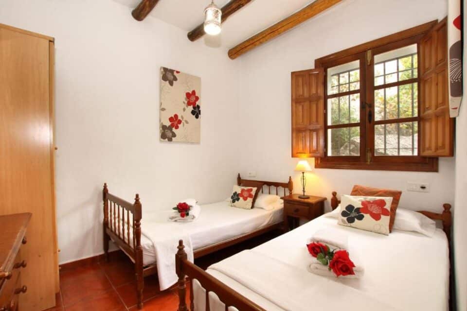 Preciosa Casa Rural con barbacoa y piscina en Montejaque - Imagen 37