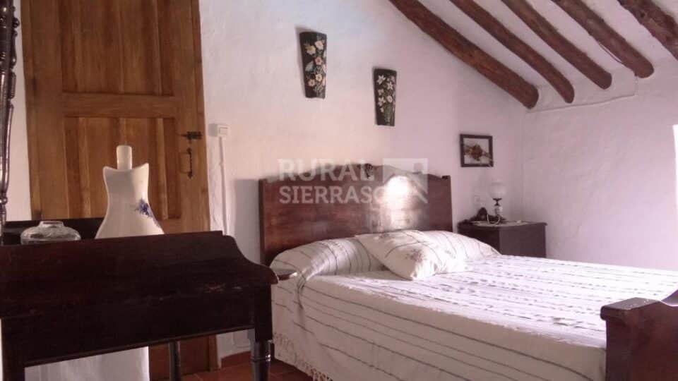 Original y auténtica Casa Rural en Cañete La Real con chimenea y piscina - Imagen 22