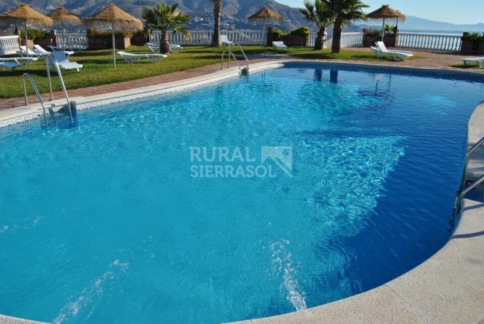 Acogedora Casa en Almuñécar, con piscina, barbacoa y aire acondicionado - Imagen 25
