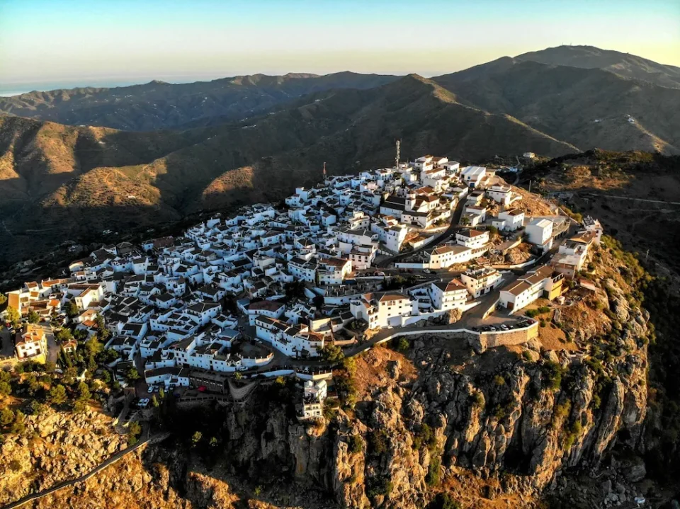 Preciosa Casa Rural en Comares, con piscina climatizada - Imagen 16