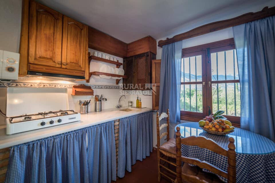 Acogedor Conjunto Rural en Padul, con piscina y barbacoa - Imagen 24
