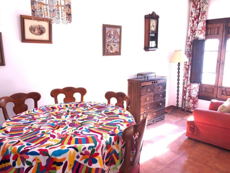 Casa Rural en Cortes de la Frontera con chimenea y barbacoa - Imagen 13