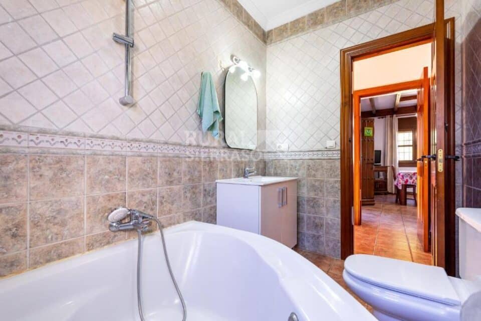Casa Rural en Villanueva de la Concepción, con piscina, aire acondicionado y barbacoa - Imagen 25