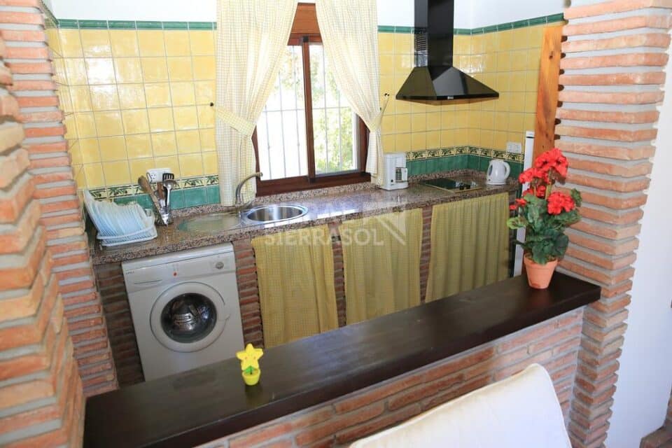 Conjunto de siete Casas Rurales junto al Lago de La Viñuela - Imagen 25