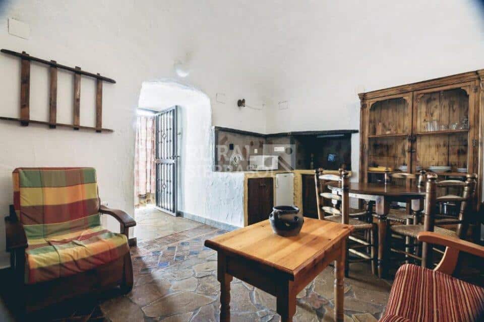 Coqueta Casa Cueva en Alcudia de Guadix, con piscina, barbacoa y wi-fi - Imagen 26