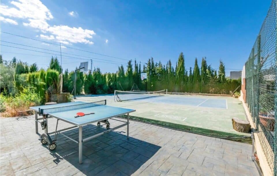 Preciosa Casa Rural en Villanueva del Trabuco, con piscina y chimenea - Imagen 6