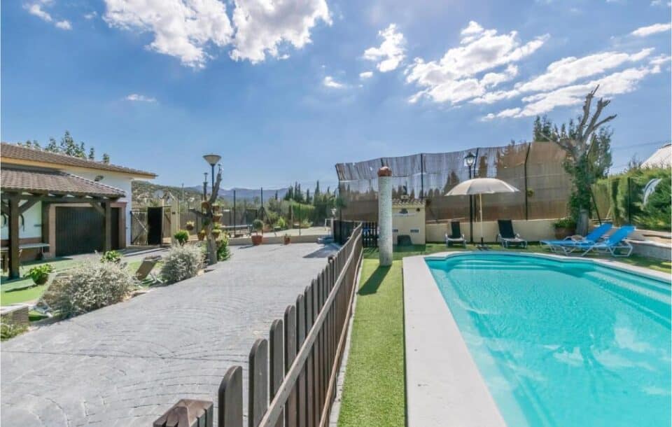 Preciosa Casa Rural en Villanueva del Trabuco, con piscina y chimenea - Imagen 26