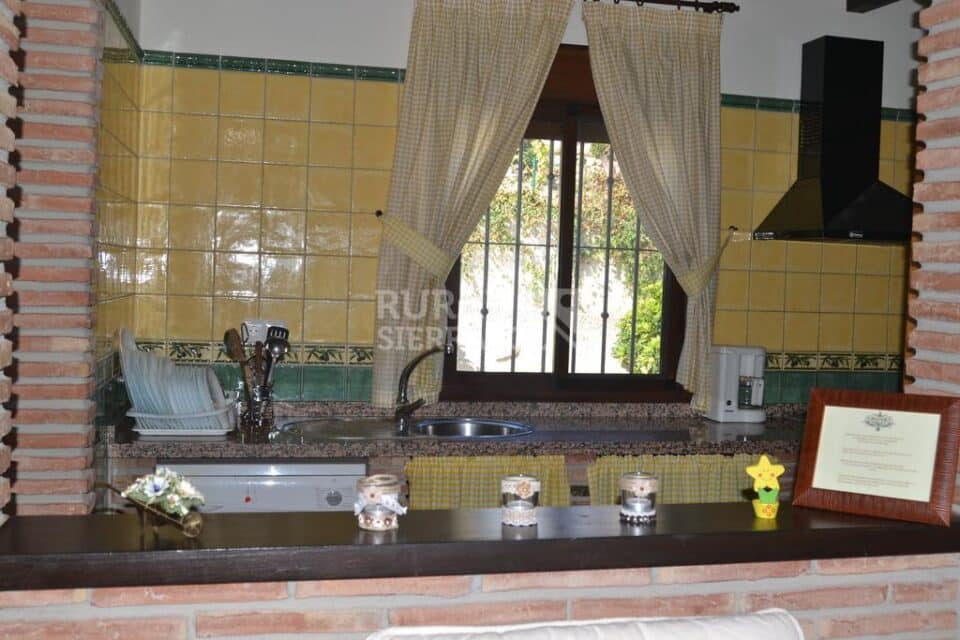 Conjunto de siete Casas Rurales junto al Lago de La Viñuela - Imagen 27
