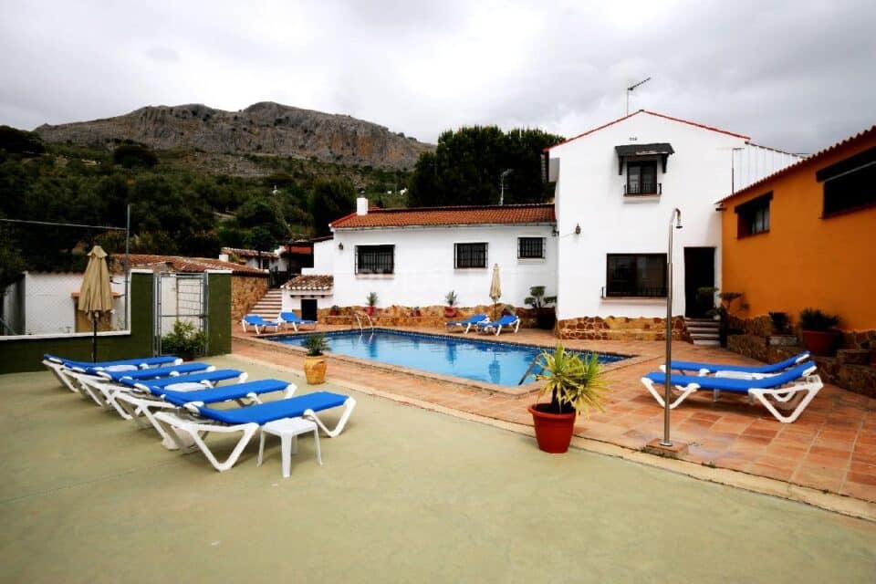 Acogedor Cortijo Andaluz en Villanueva del Trabuco, con barbacoa, piscina y wi-fi - Imagen 6
